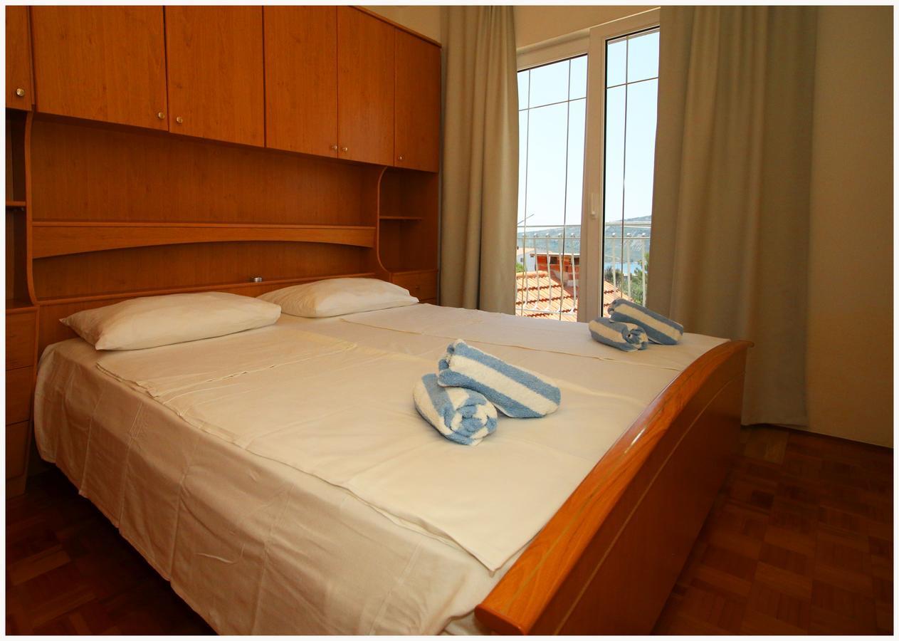 Ferienwohnung Baraban Primošten Exterior foto